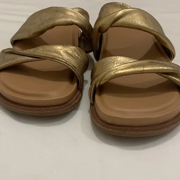 Sofft Ainsworth Slide Sandal Gold Size 7.5 - Picture 5 of 9